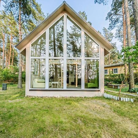River Bank Vacation Home Jūrkalne Eksteriør billede