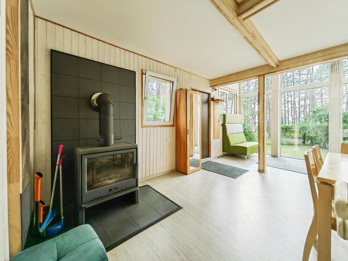 River Bank Vacation Home Jūrkalne Eksteriør billede
