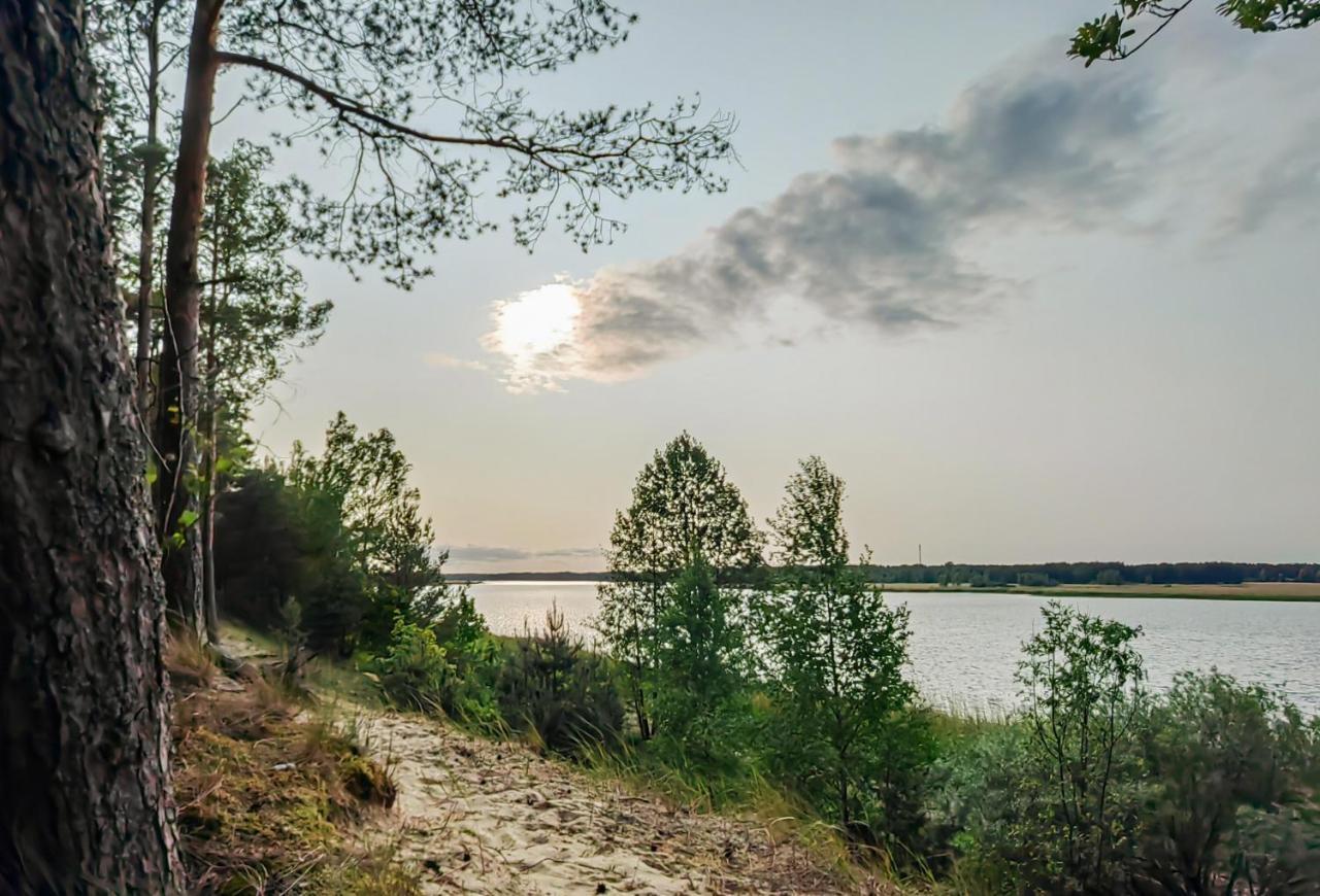 River Bank Vacation Home Jūrkalne Eksteriør billede