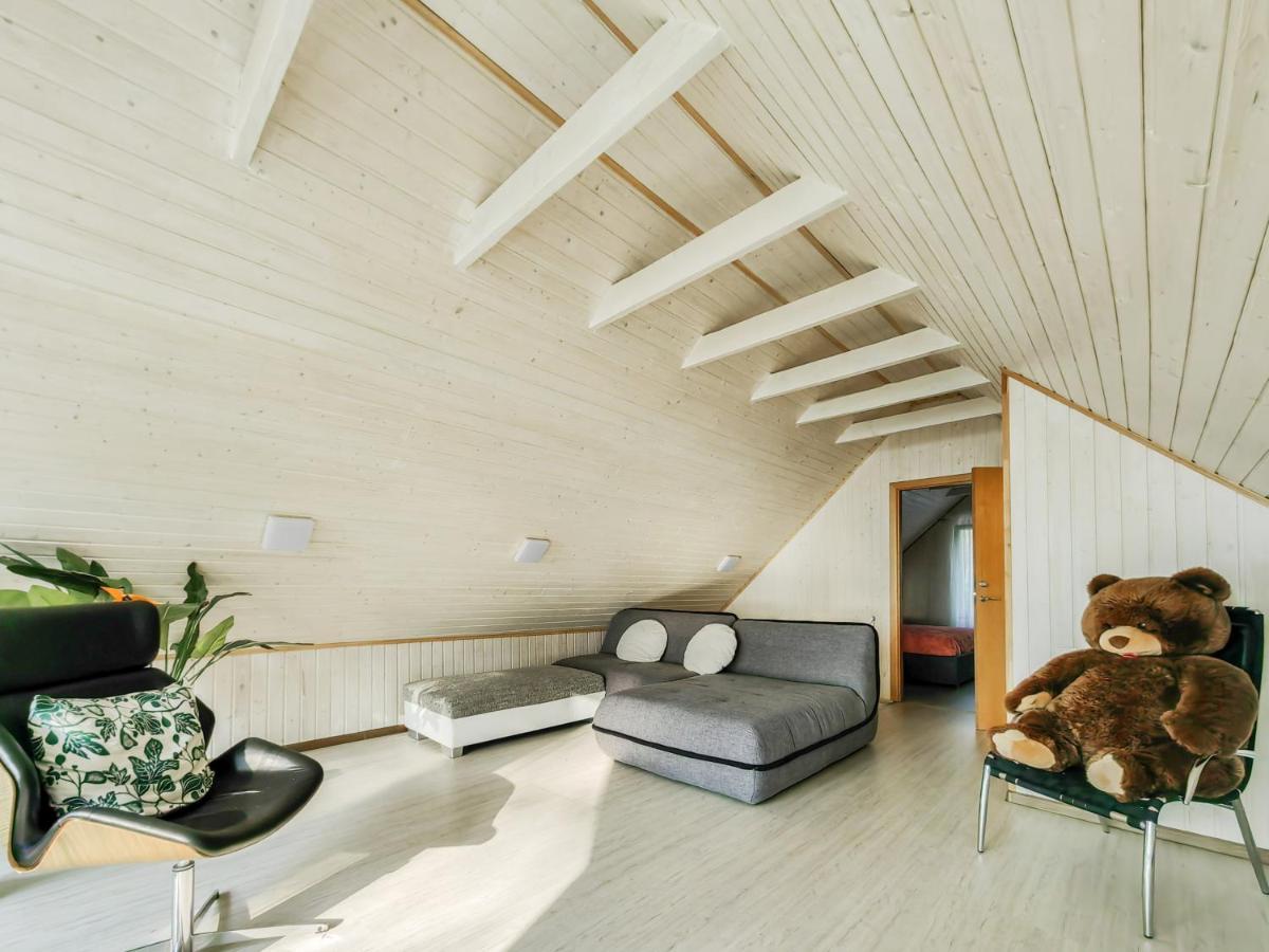 River Bank Vacation Home Jūrkalne Eksteriør billede
